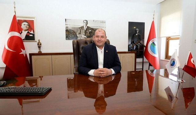 Menderes Belediye Başkanı Çiçek’ten çöp krizi açıklaması
