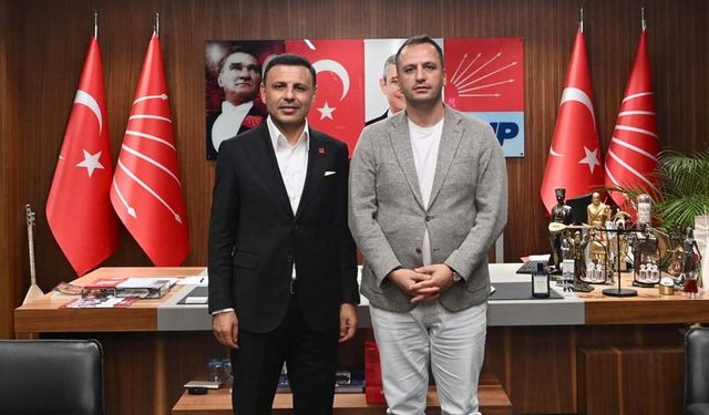 Başkan Eşki’den İstanbul'a destek ziyaretleri: Bizim tarafımız seçilmişlerin tarafıdır