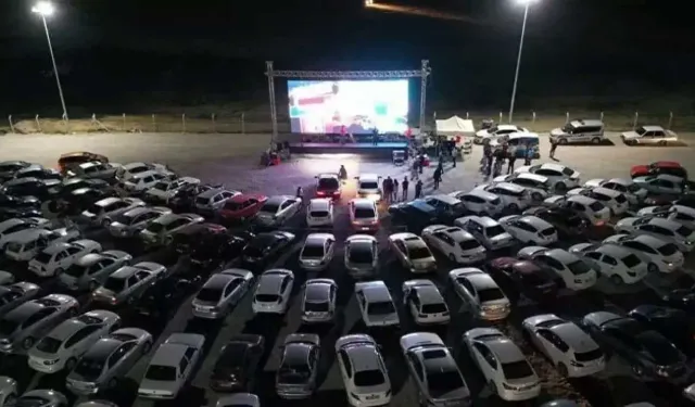 İzmir'de film gösterimleri ücretsiz: Yakında başlıyor, yerinizi ayırtın!