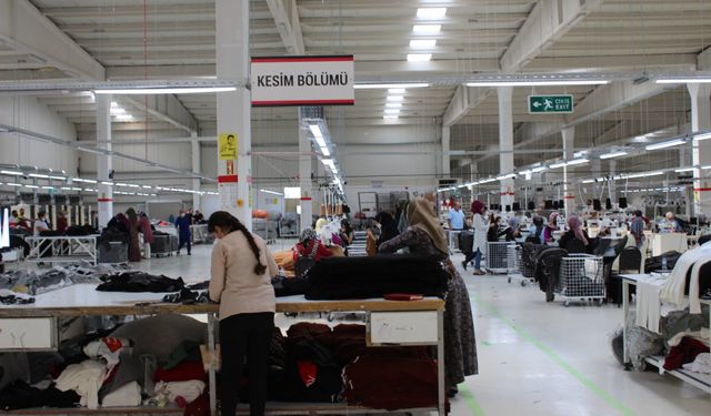 İzmir’de tekstil firması iflas bayrağını çekti!