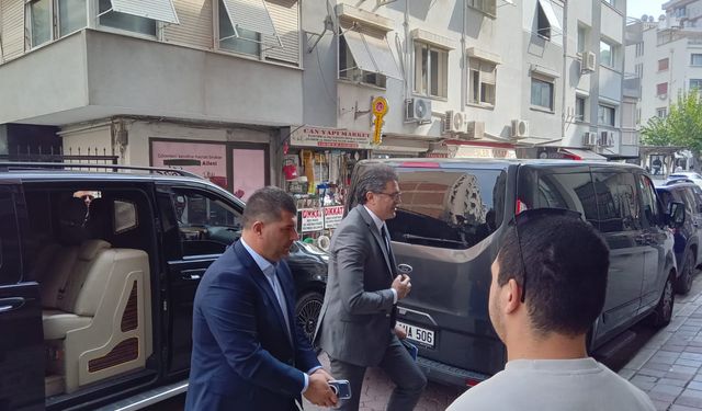 CHP İzmir kongresine saatler kala kritik zirve: Aytekin ve Yücel ilçe başkanları ile bir araya geliyor