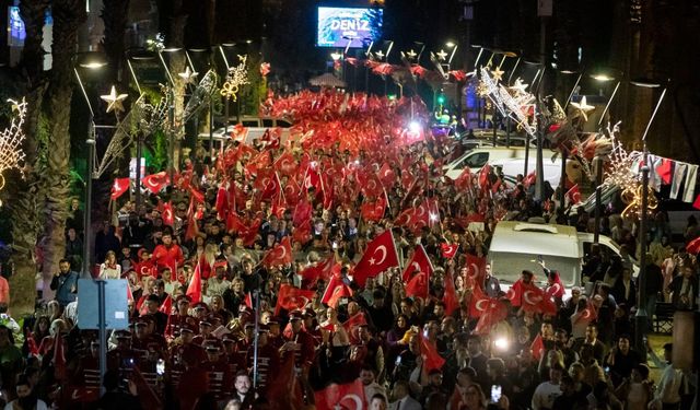 İzmir Cumhuriyet Bayramı'nda renkli görüntülere sahne olacak!