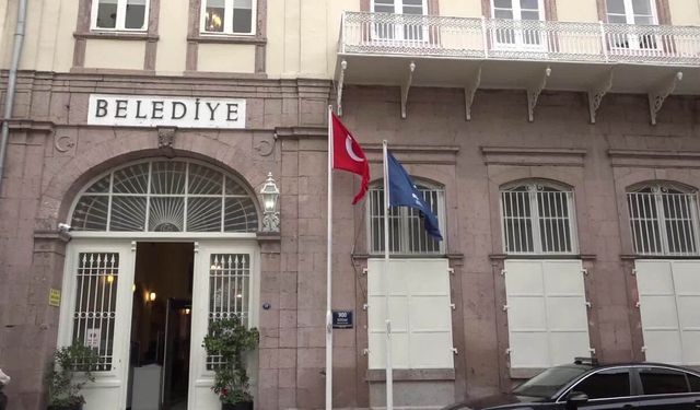 İzmir Büyükşehir Meclisi’nde dikkat çeken önerge: Daire başkanlıklarının isimleri değişiyor
