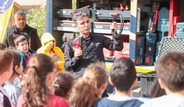 Bucalı çocuklar afetlere karşı bilinçleniyor