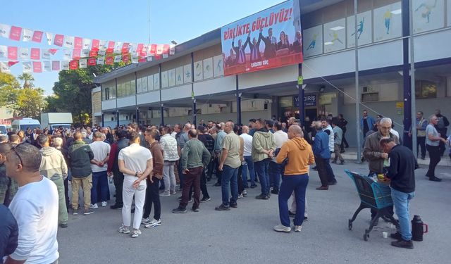 CHP İzmir’de kongre günü: Yeni il başkanı belli olacak