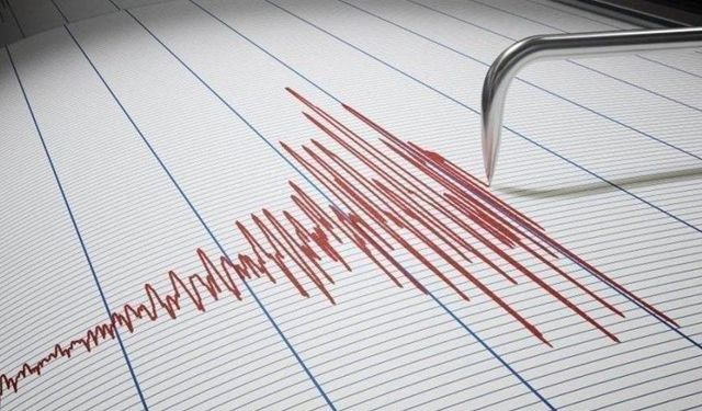 İzmir'de korkutan deprem!