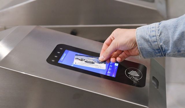 ESHOT, İZULAŞ, İZDENİZ, Metro ve Tramvay… İzmir’de ulaşıma indirim!