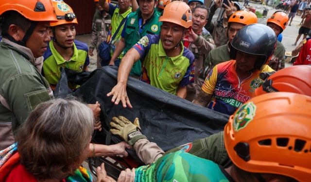 Filipinler'de büyük deprem: Can kayıpları yükseliyor