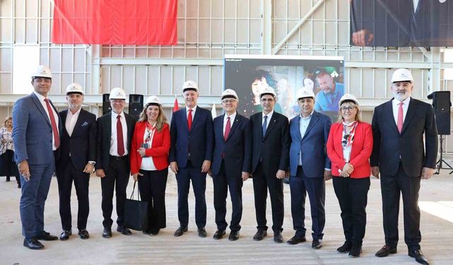 İzmir Ticaret Odası ve İEÜ’den Cumhuriyet’e anlamlı kutlama