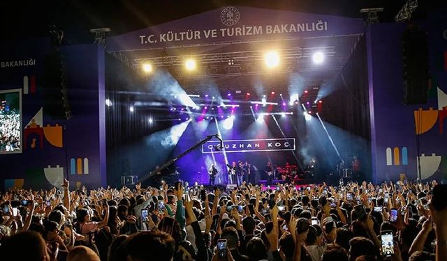İzmir Kültür Yolu Festivali başladı: İzmir Kültür Yolu Festivali 25 Ekim Programı