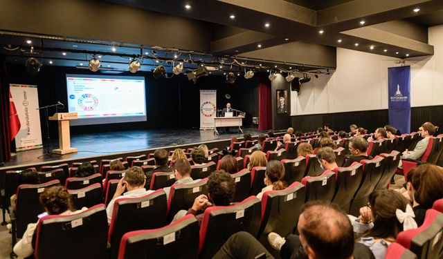 İzmir’de Sürdürülebilirlik Haritası tanıtıldı