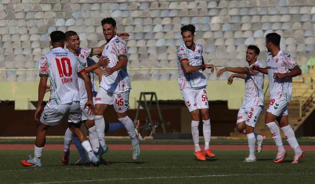 Karşıyaka son dakikada güldü!