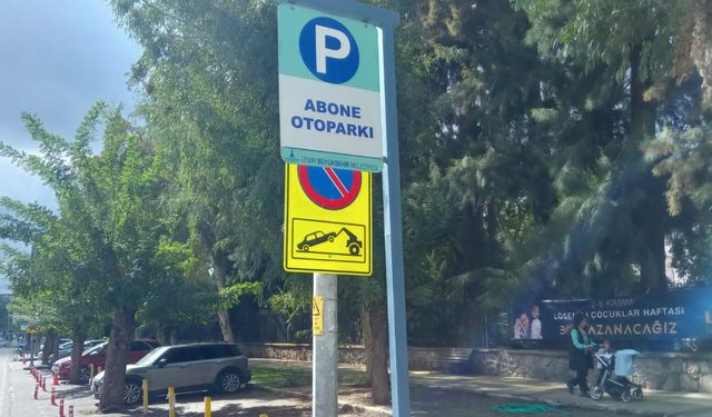 İzmir'de abonelik sistemi geldi, otoparklar gündüz saatlerinde boş kaldı