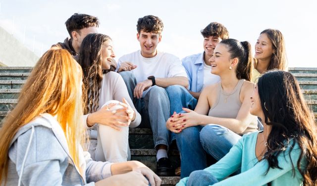 İzmir Büyükşehir'in dil kurslarına nereden kayıt yaptırılır? Başvurular başlıyor