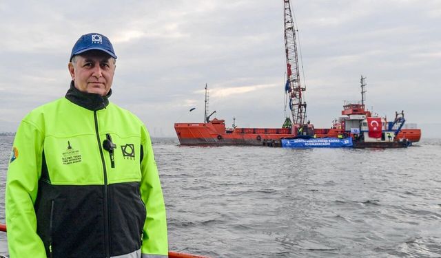 Cemil Tugay’ın projesi için dikkat çeken yorum: Kendini akvaryumda sanıyor!