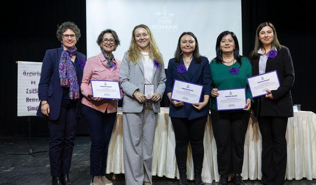 Konak’tan şiddetle mücadeleye anlamlı destek