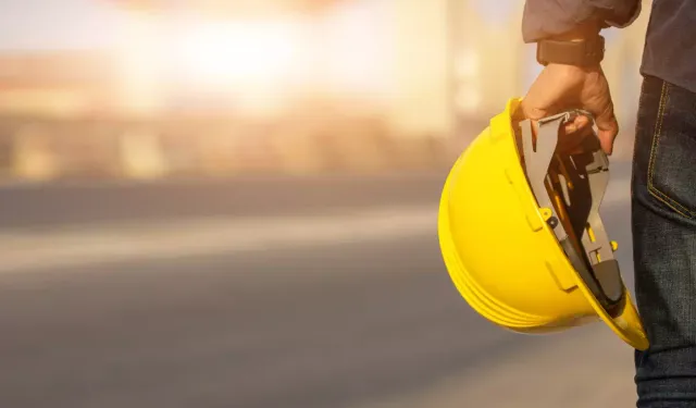 İzmir'de iş cinayeti: Çalıştığı inşaattan düşüp hayatını kaybetti