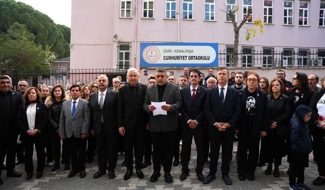 CHP İzmir’den MEB'e 10 Kasım tepkisi: Atatürk milletin kalbindedir!