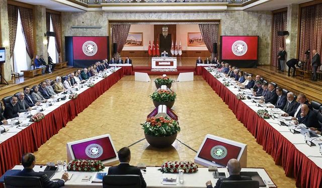 3 hafta aradan sonra komisyonda kritik toplantı