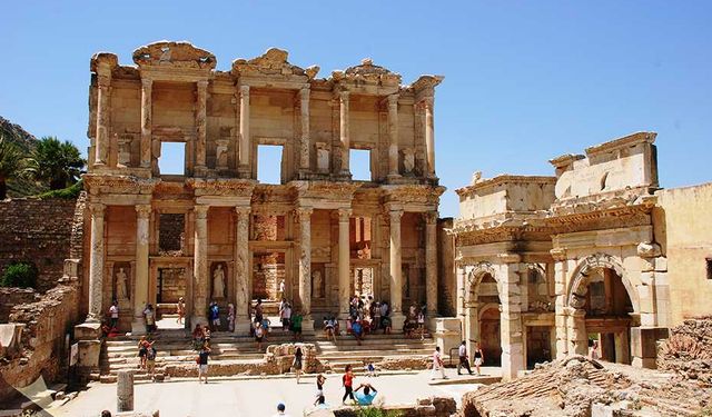 Kış mevsimi için alternatif rota: İzmir’deki en önemli 10 antik kent