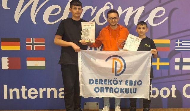 Bergamalı öğrenciler İtalya’da çifte gurur yaşadı