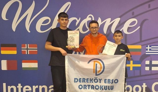 Bergamalı öğrenciler İtalya’da çifte gurur yaşadı