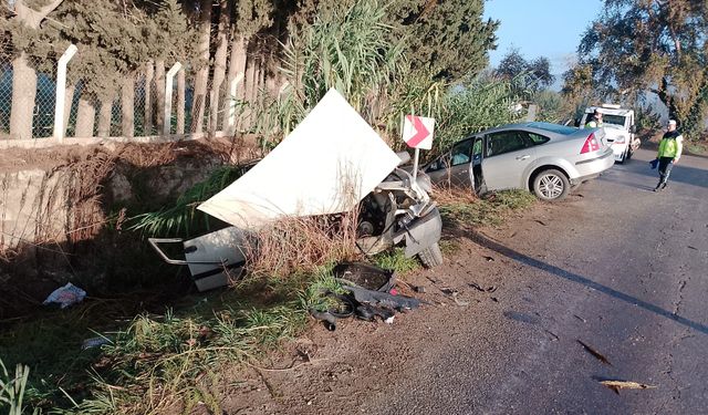 Ödemiş'te iki korkutan kaza: Çok sayıda yaralı var
