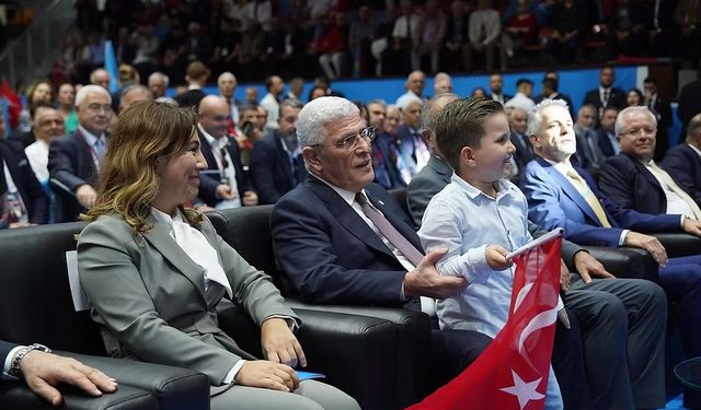 İYİ Parti İzmir’de görev dağılımı yapıldı