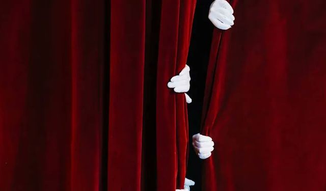 İzmir’de dolu dolu festival: 28 oyun sahnelenecek