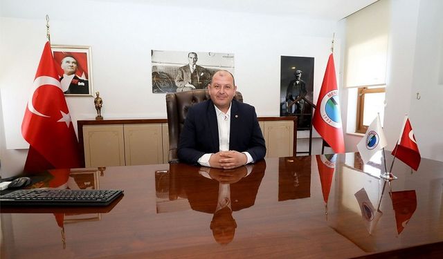 Menderes Belediyesi’nden öğretmenler günü hediyesi