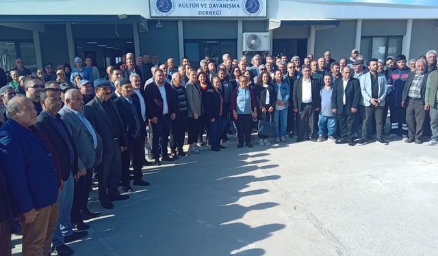 Bornova Naldöken halkı çöpe karşı ayaklandı