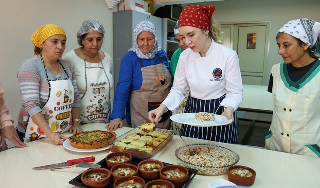 Buca'da ücretsiz Dünya Mutfağı kursu