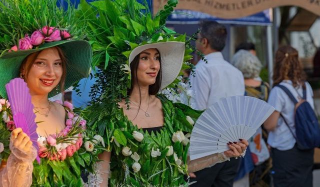 Kültürpark, üç gün boyunca çiçeklerle renkleniyor