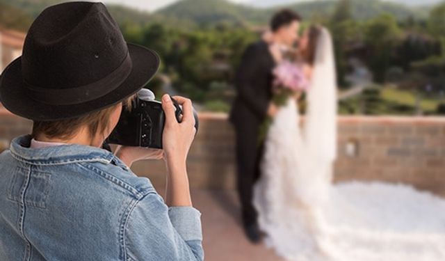 Evli çift dava açtı: Yargıtay, düğün fotoğrafçısını suçlu buldu!