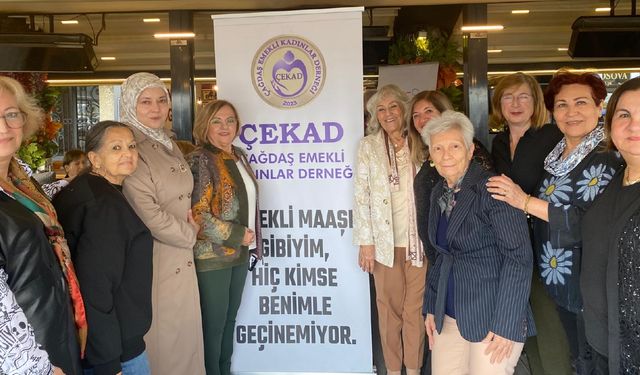 İzmir’de emekli kadınlardan dayanışma buluşması: Birlikten güç doğar