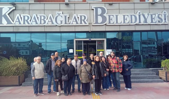 Karabağlar’da vatandaş-belediye görüşmesi: Doğalgaz kesik, evler yağmalandı, Esentepe sakinleri ne yapacağını şaşırdı!