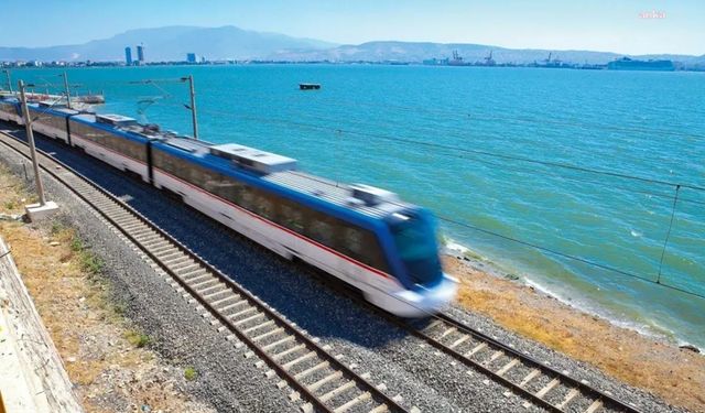 CHP İzmir İl Başkanı Güç’ten hükümete İZBAN çağrısı: Halk Taşıt sübvansiyonunu bakanlık üstlensin