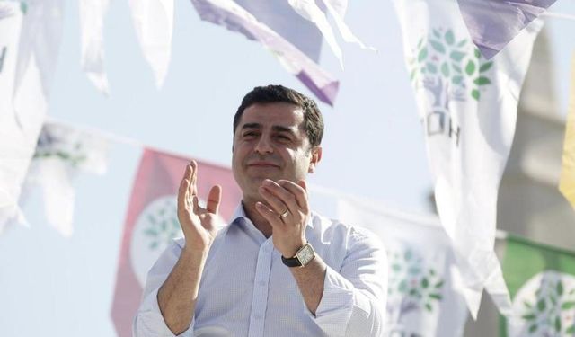 İzmir Barosu’ndan Selahattin Demirtaş çağrısı