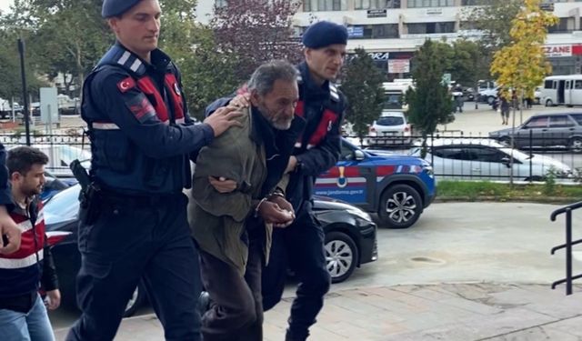 İzmir’de feci olay: Baba tartıştığı oğlunu öldürdü, tutuklandı