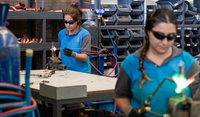 Kadınlar İzmir’i birlikte planlayacak: Anket başladı