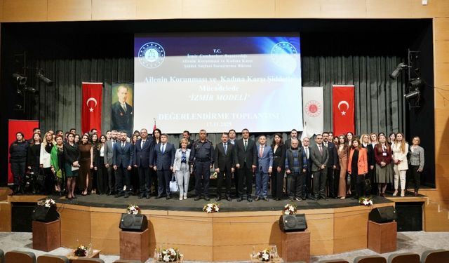 Kadına yönelik şiddetle mücadelede İzmir Modeli anlatıldı