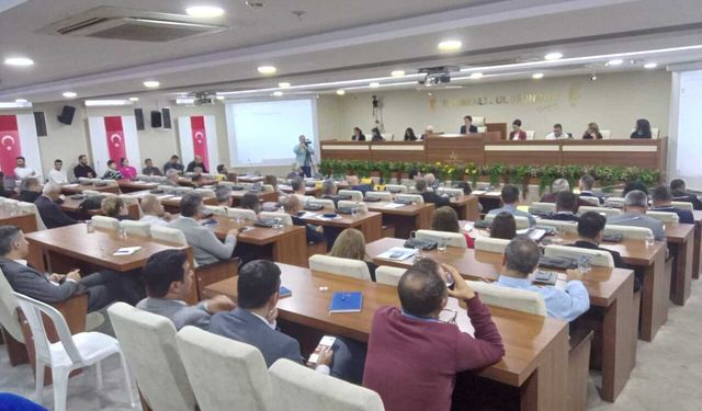 Karabağlar meclisinde Fahrettin Altay gündeme geldi: İmza sayısı bin 500'ü aştı!