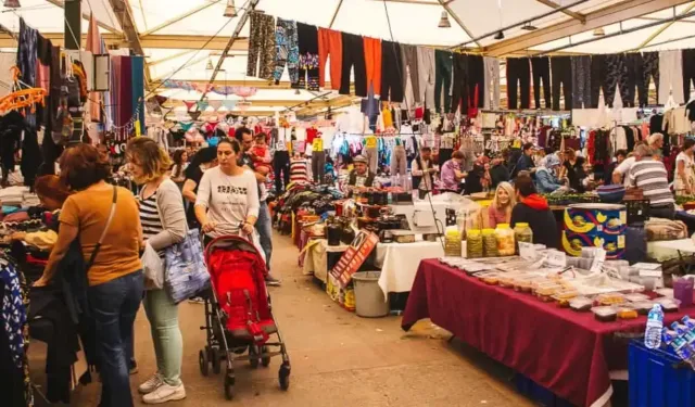 Belediye ve pazarcılar el sıkıştı: Bostanlı Pazarı kurulacak