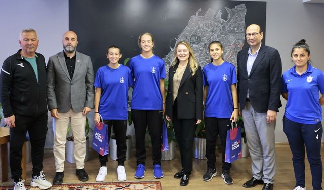 Konak Belediyespor’dan büyük başarı: Milli Takım’a 3 yıldız