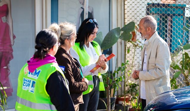 Narlıdere’de Esnaf Masası sahada: Talepler bir bir kayıt altına alınıyor