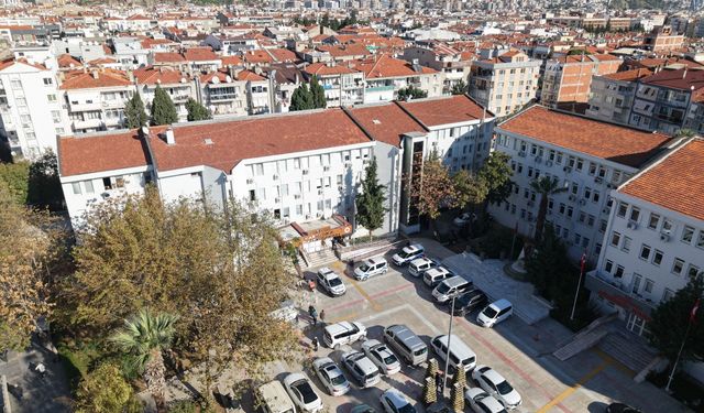 Başkan Ünsal’dan Adliye müjdesi: Karşıyaka’da kalacak!