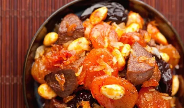 Etle tatlının buluştuğu İzmir mirası: Gerdan Tatlısı nasıl yapılır?