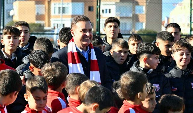 Balıkesir Büyükşehir Belediye Başkanı Akın'dan gençlere tam destek