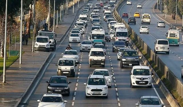 İZSU ve Büyükşehir duyurdu: İzmir'in bu caddesi araç trafiğine kapalı