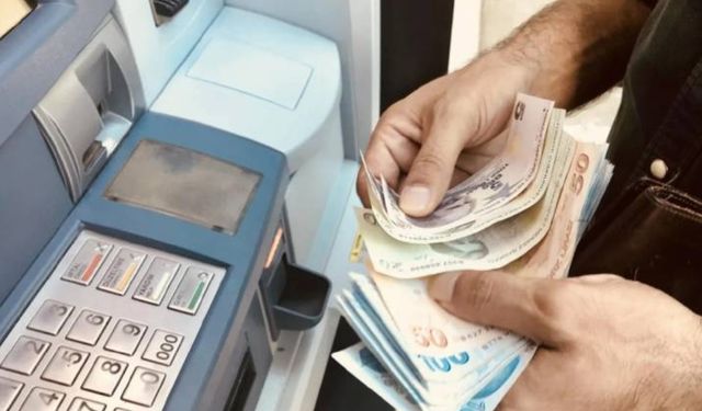 Memur ve emeklinin zamlı maaşı bugün belli oluyor!